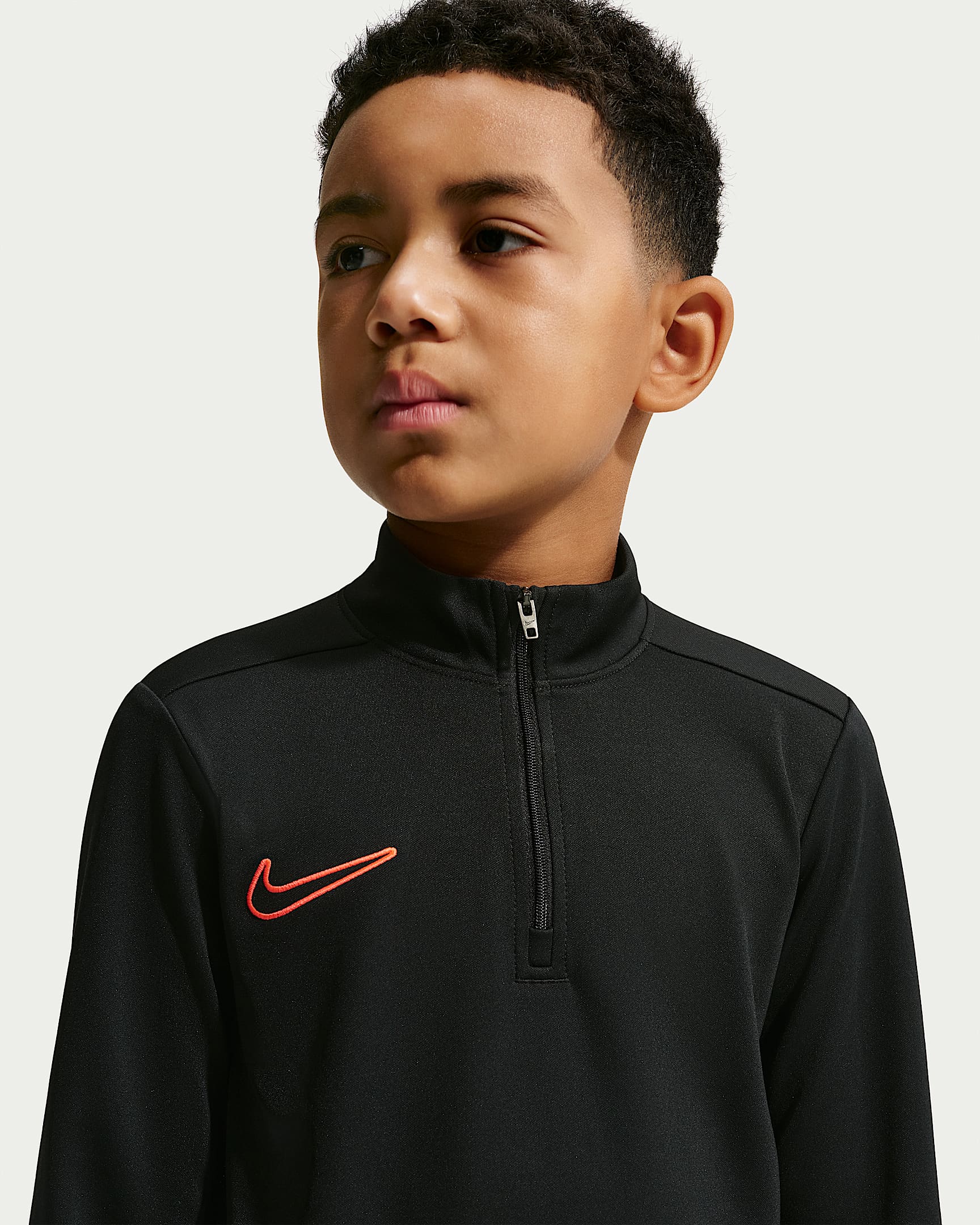 NIKE K NK DF ACD25 DRIL TOP -PD BLACK/WHITE/BRIGHT CRIMSON – Bild 3