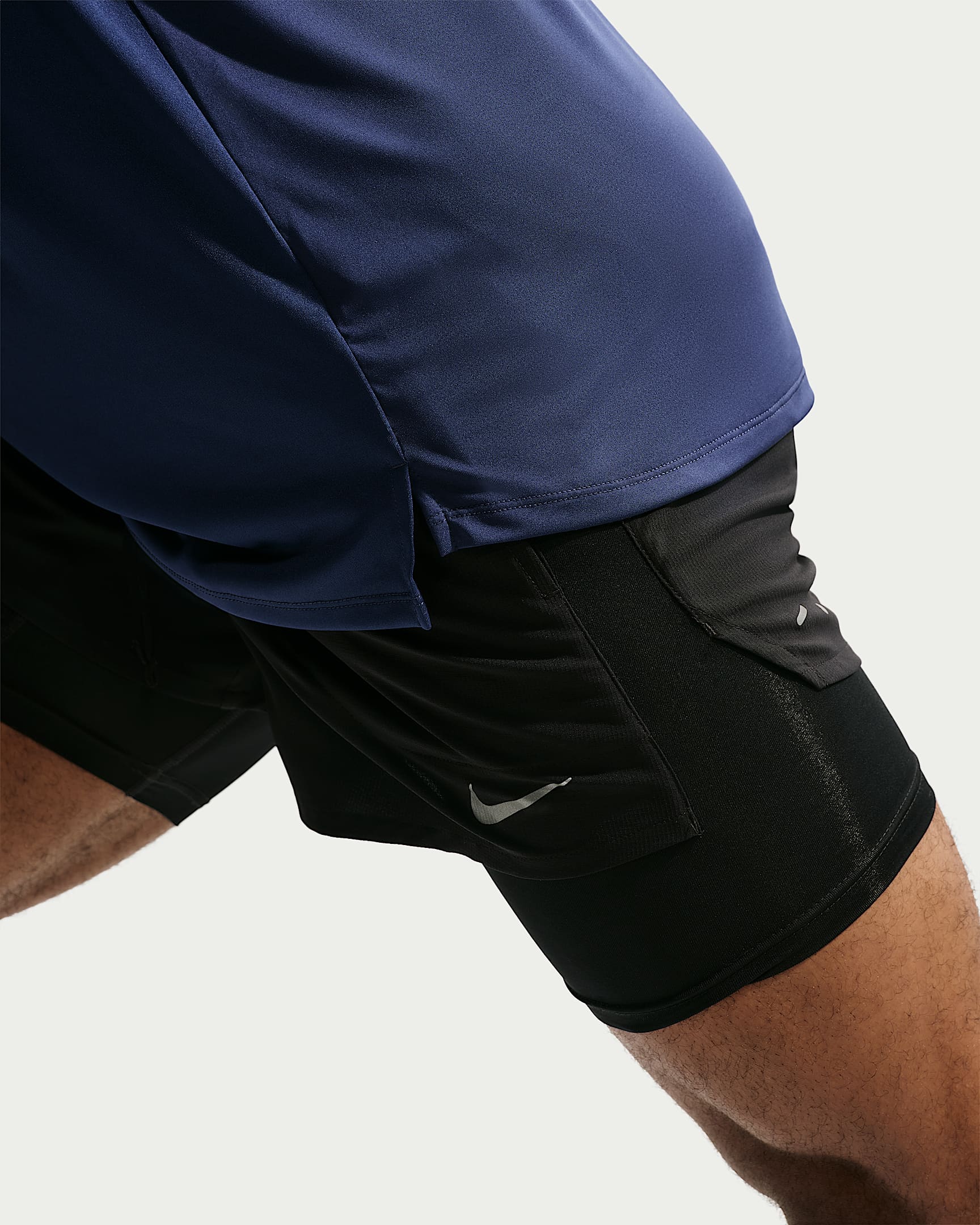 NIKE M NK DFADV STRIDE LS TOP MIDNIGHT NAVY/REFLECTIVE SILV – Bild 6